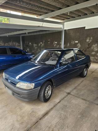 FORD ESCORT 1.6 GL 8V GASOLINA 2P MANUAL FORD ESCORT 1.6 GL 8V GASOLINA 2P MANUAL